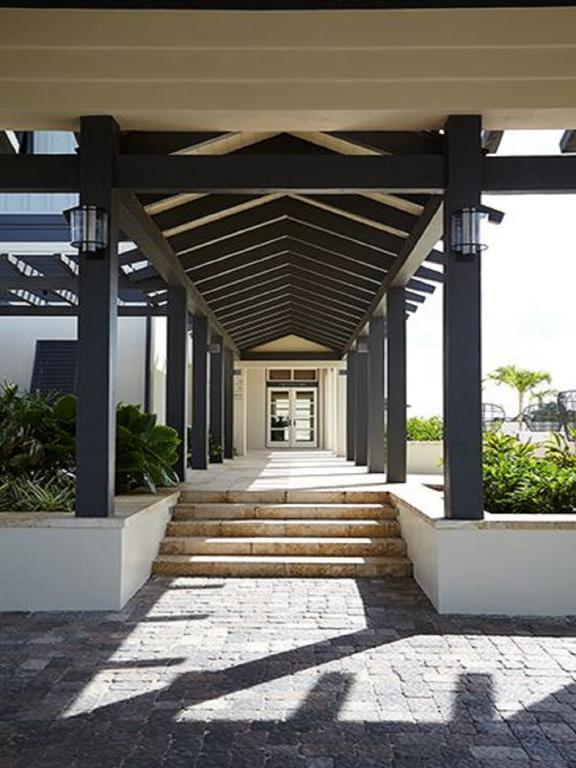 The Island House Hotel Nassau Exterior photo